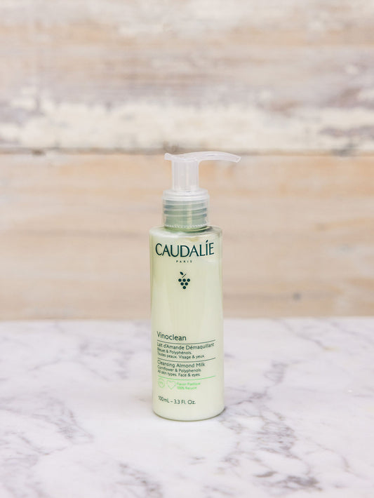 CAUDALIE - CLEANSING ALMOND MILK - TRAVEL  3.3 OZ